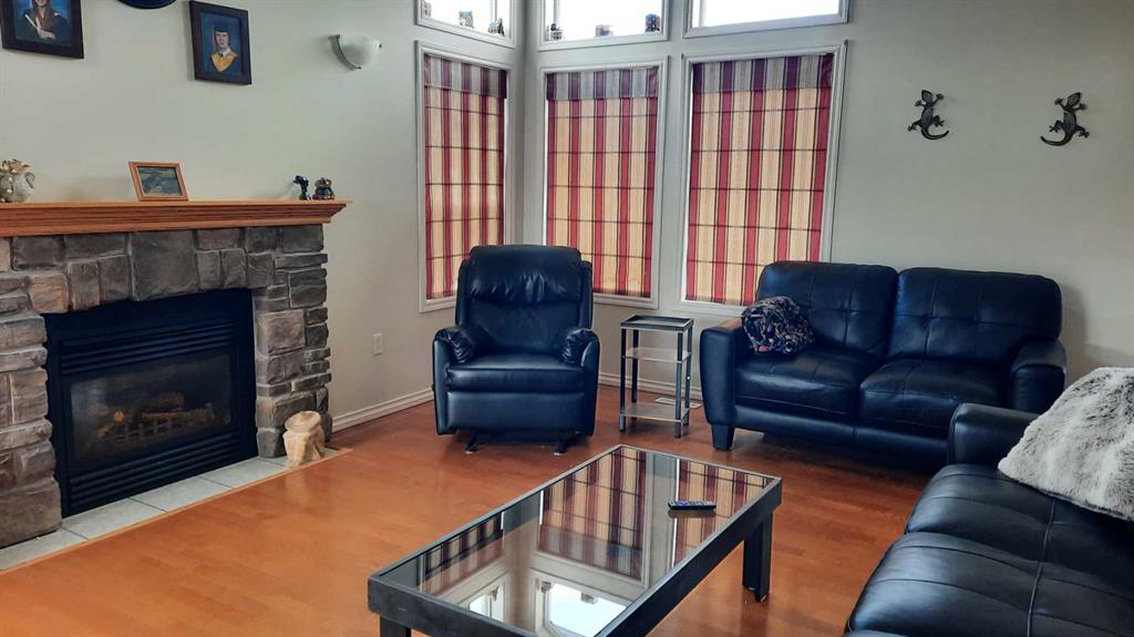 Fifth View of 1216 1 Avenue NW, Midland, Drumheller, Alberta, T0J0Y1