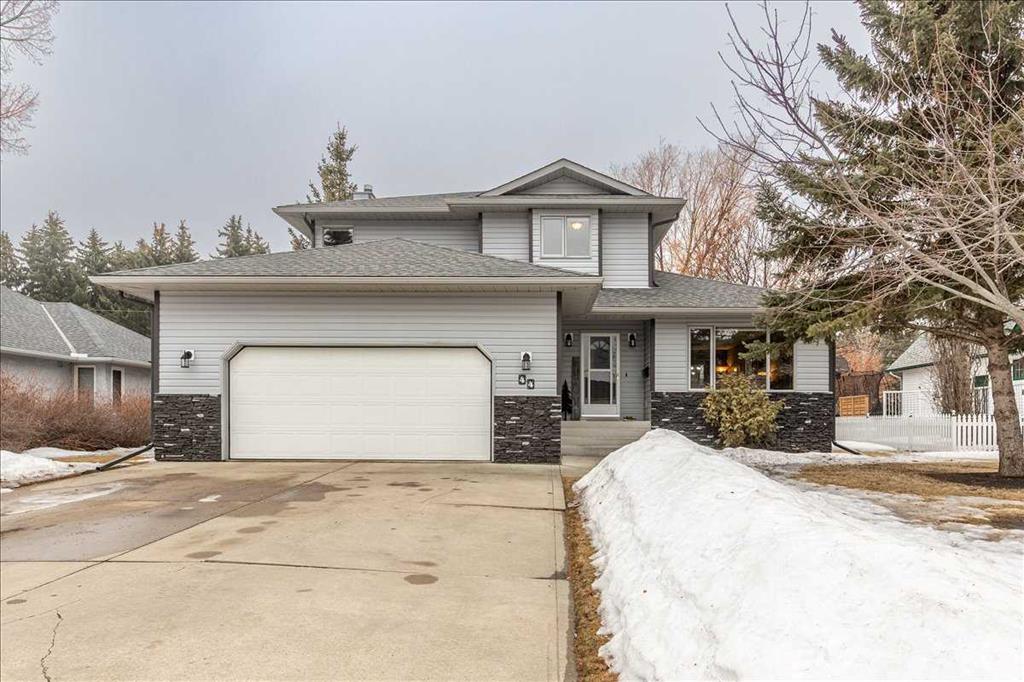 44 Pickwick Lane , A2295298, Alberta,
