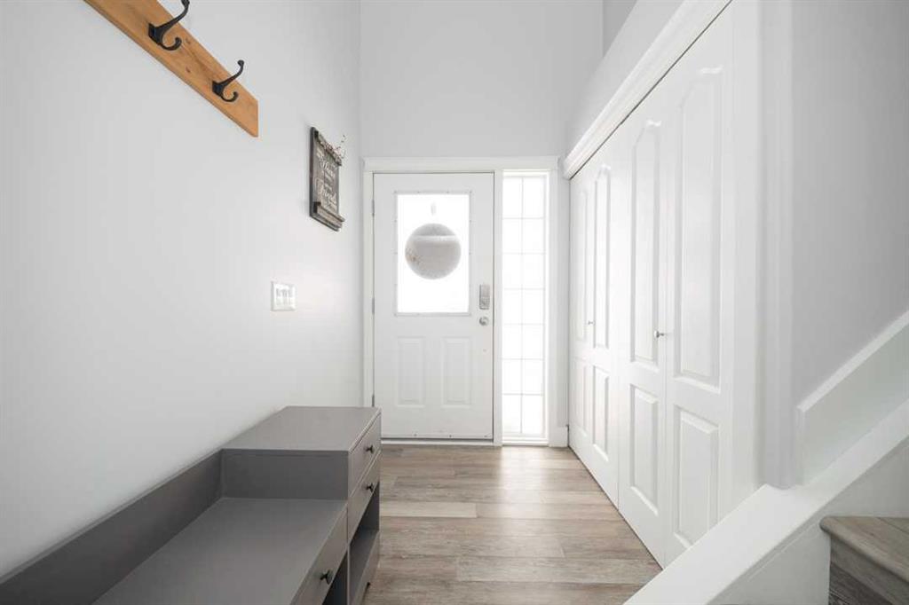 Third View of 433 Diefenbaker Drive , Timberlea, Fort McMurray, Alberta, T9K2K4