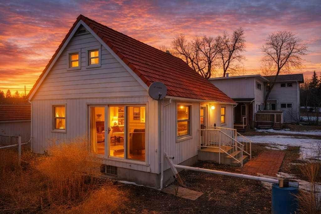 3702 44 Avenue , A2295344, Alberta,