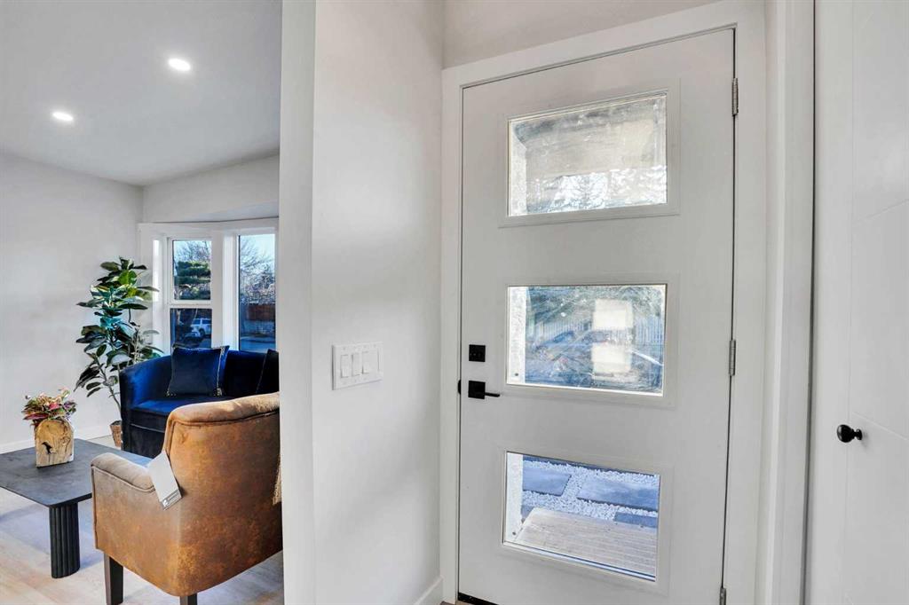 Third View of 12112 Canfield Road SW, Canyon Meadows, Calgary, Alberta, T2W 1V2