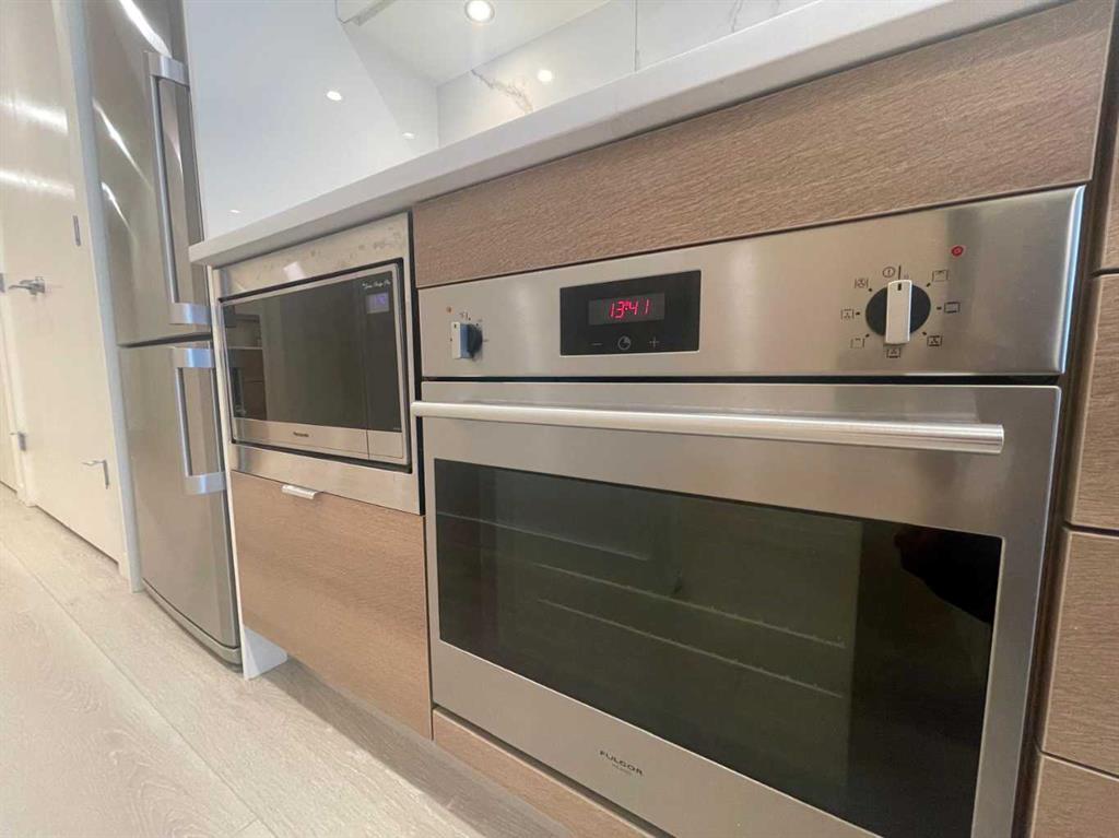 Fifth View of 703, 108 Waterfront Court SW, Chinatown, Calgary, Alberta, T2P 1K7