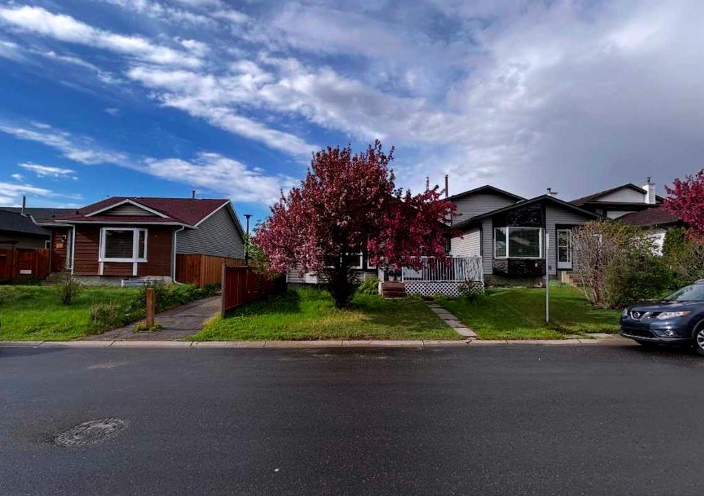 MLS® listing #109474574 for sale located at 127 Whitehaven Road NE