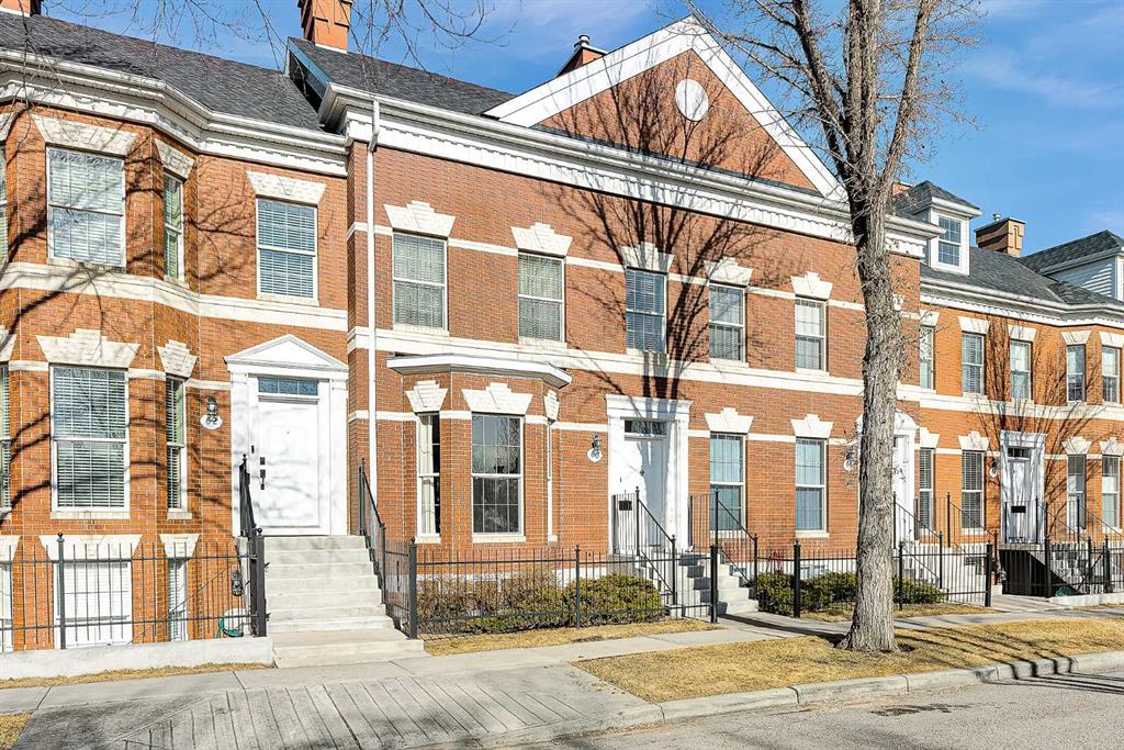 60 Inverness Square SE, A2295453, Alberta,