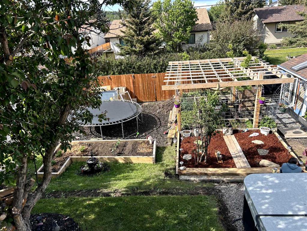 Third View of 218 8 Avenue NE, NONE, Sundre, Alberta, T0M 1X0