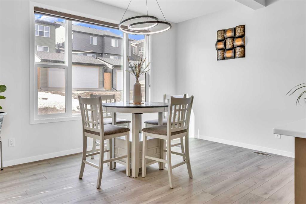 Fifth View of 312 Edith Place NW, Glacier Ridge, Calgary, Alberta, T3R 2E1