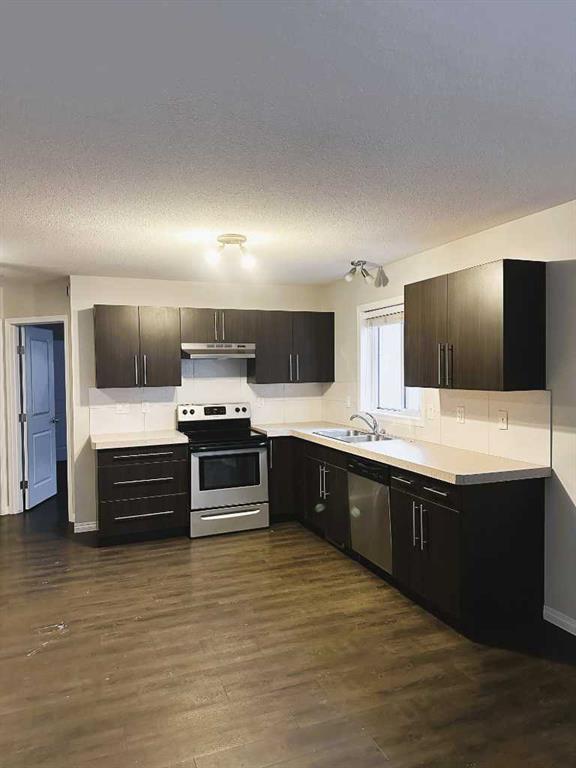 Fourth View of 3402 49 Avenue , South Hill, Red Deer, Alberta, T4N 3W2