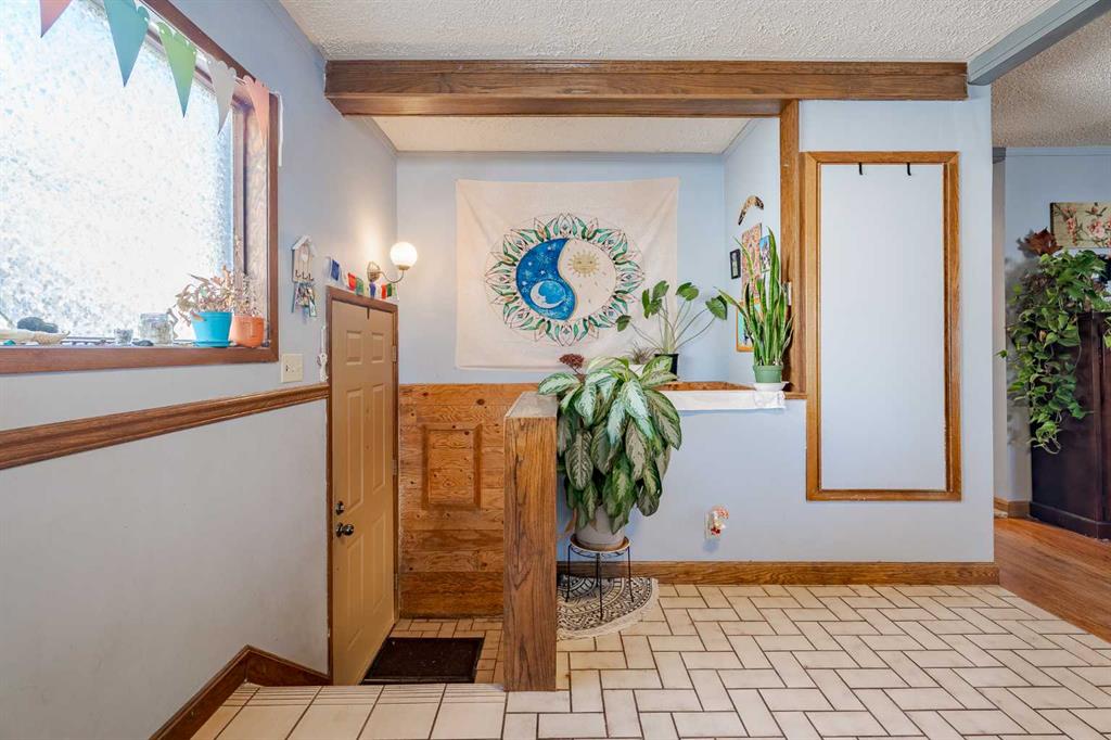 Fourth View of 3124 14 Street NW, Rosemont, Calgary, Alberta, T2K1H8