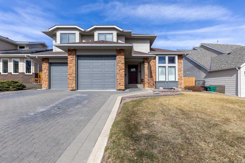 229 Coachwood Point W, A2295596, Alberta,