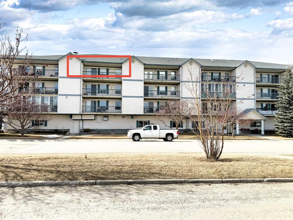 Third View of #403, 4514 54 Avenue , NONE, Olds, Alberta, T4H 1W5