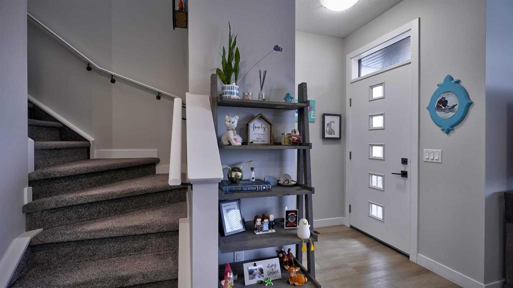 Third View of 155 Wolf Hollow Park SE, Wolf Willow, Calgary, Alberta, T2X 4M8