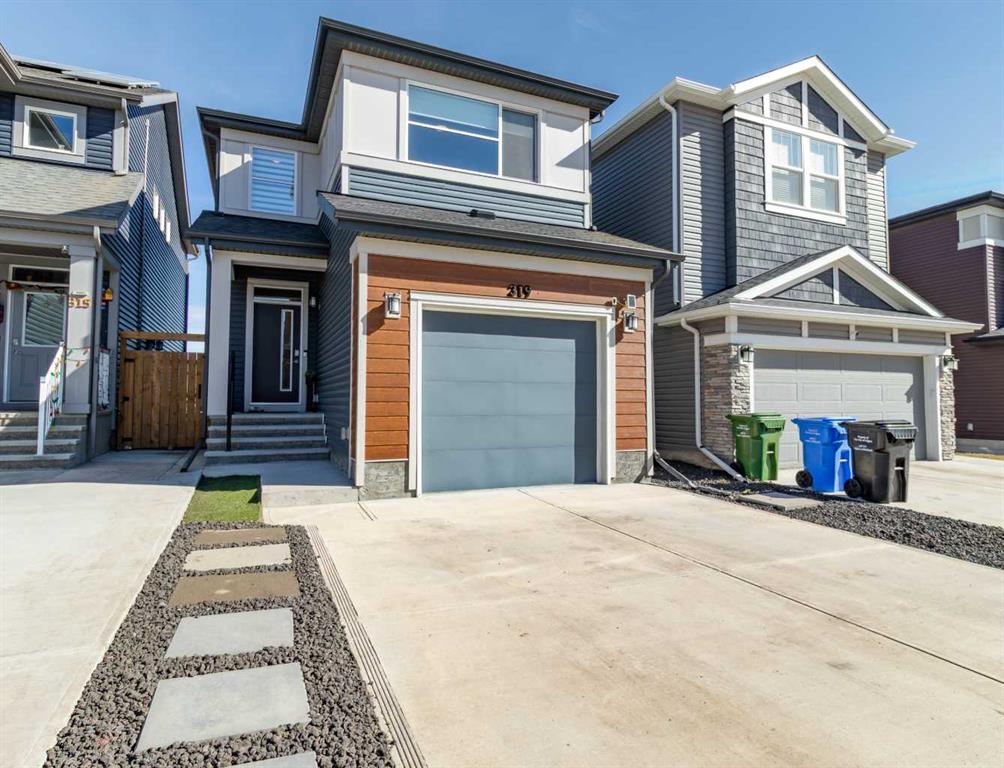 319 Belmont Heath SW, A2295680, Alberta,