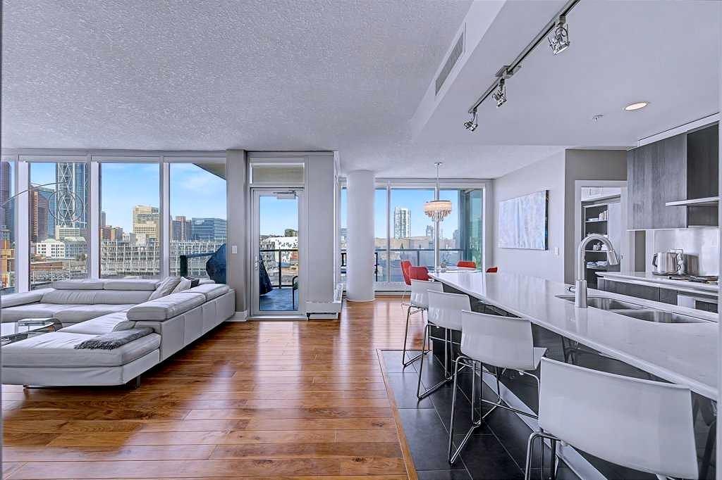 Third View of 1006, 433 11 Avenue SE, Beltline, Calgary, Alberta, T2G 0L7