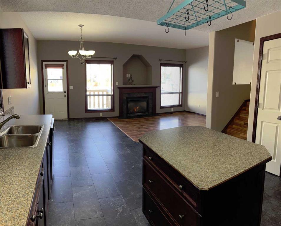 Fifth View of 40 Alberts Close , Anders South, Red Deer, Alberta, T4R 3J7