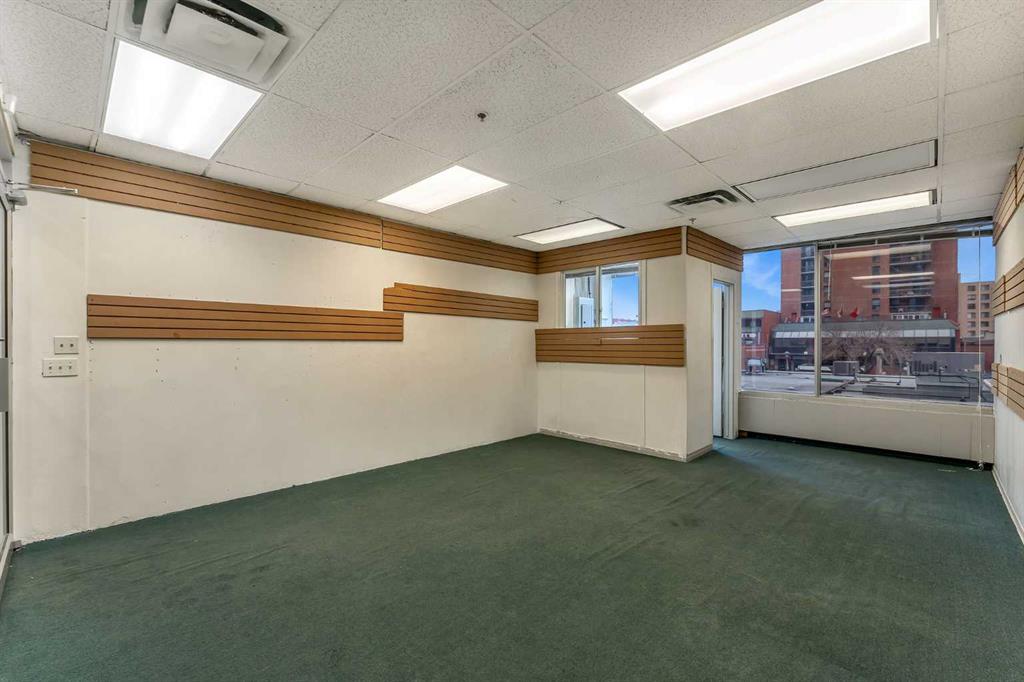 MLS® listing #109503121 for sale located at 246, 328 Centre Street SE