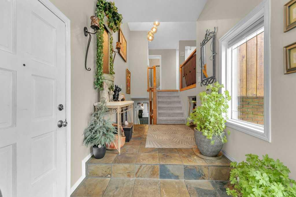 Fourth View of 16 Markle Crescent , Morrisroe Extension, Red Deer, Alberta, T4R 1T1