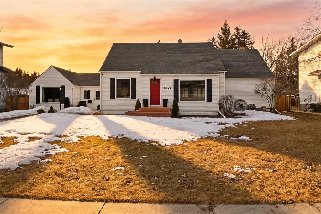 Second View of 3722 44 Avenue , Mountview, Red Deer, Alberta, T4N 3H5