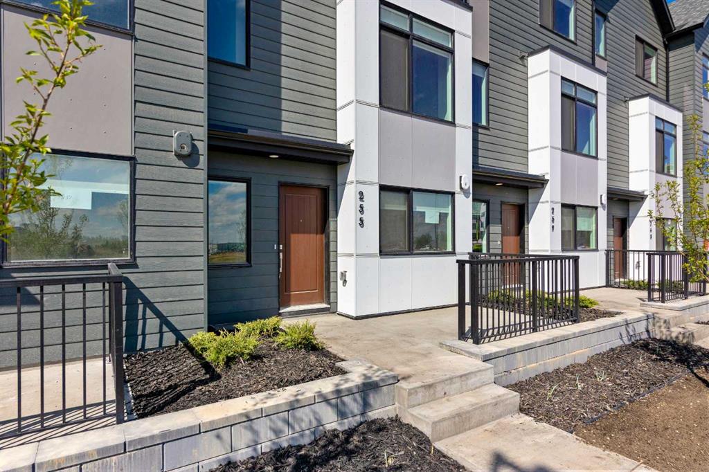 Third View of 293 Dieppe Drive SW, Currie Barracks, Calgary, Alberta, T3E 8H6