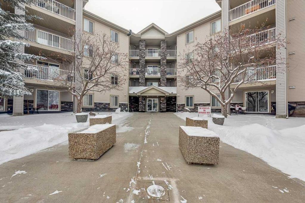 317, 60 Lawford  , A2295911, Alberta,