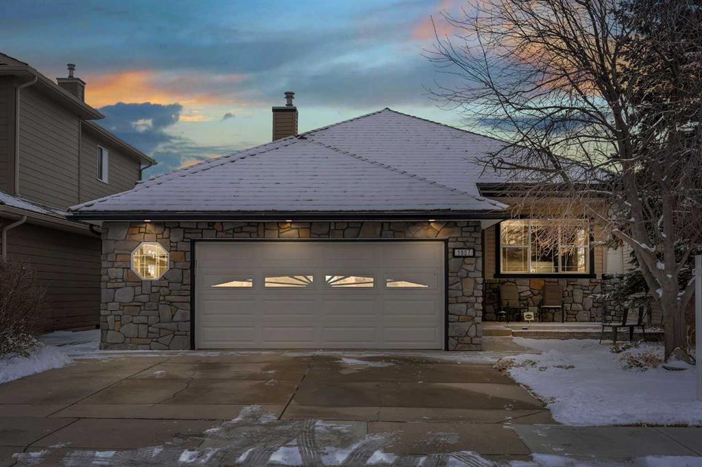 1907 Woodside Boulevard NW, A2295912, Alberta,