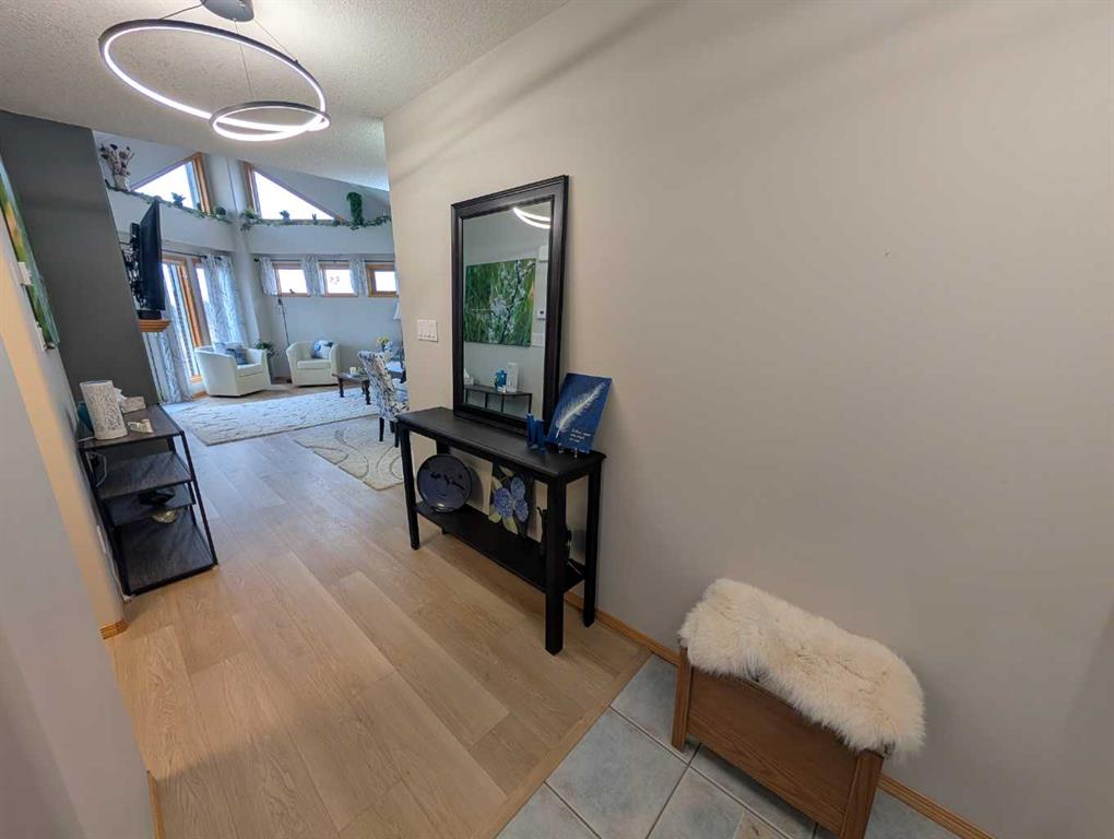 Fourth View of 419, 1182 Southview Drive SE, Southview-Park Meadows, Medicine Hat, Alberta, T1B 4L2