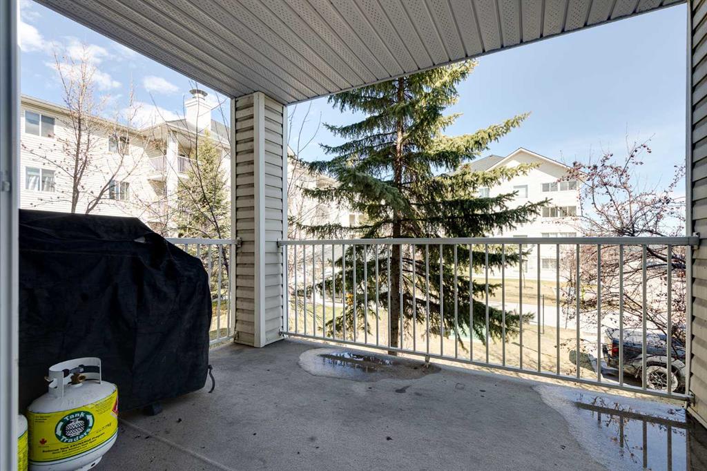 Third View of 2223, 6224 17 Avenue SE, Red Carpet, Calgary, Alberta, T2A 7X8