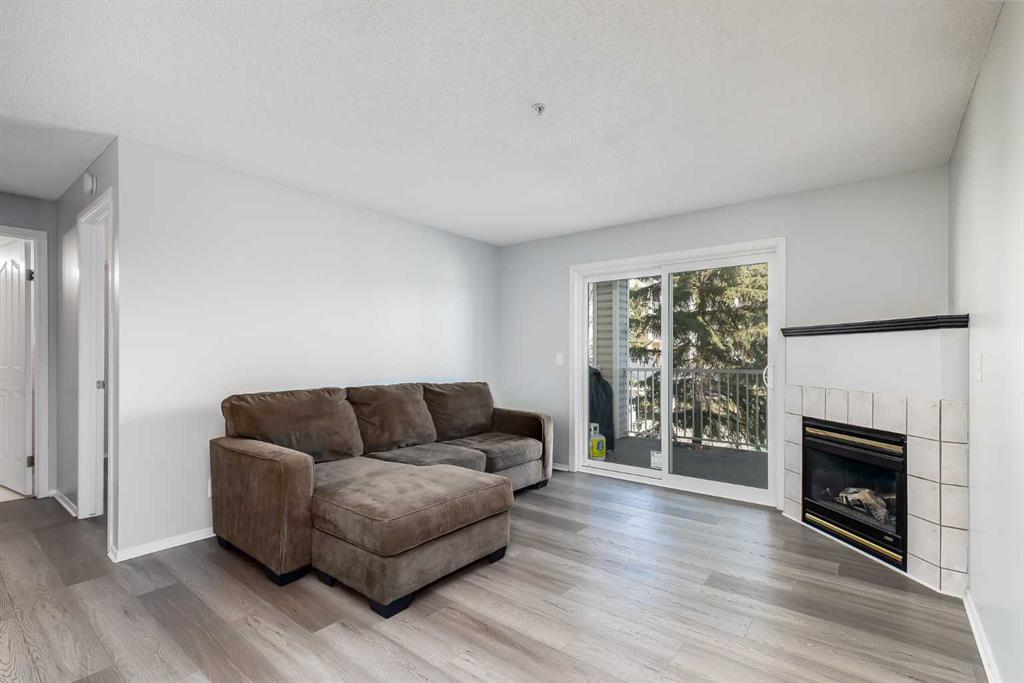 Fifth View of 2223, 6224 17 Avenue SE, Red Carpet, Calgary, Alberta, T2A 7X8