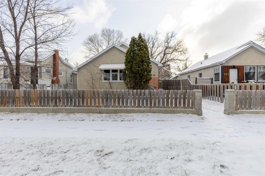 227 19 Street N, A2295951, Alberta,