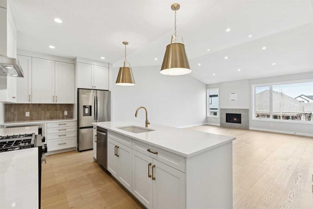 Fourth View of 644 Shawnee Terrace SW, Shawnee Slopes, Calgary, Alberta, T2Y0X5