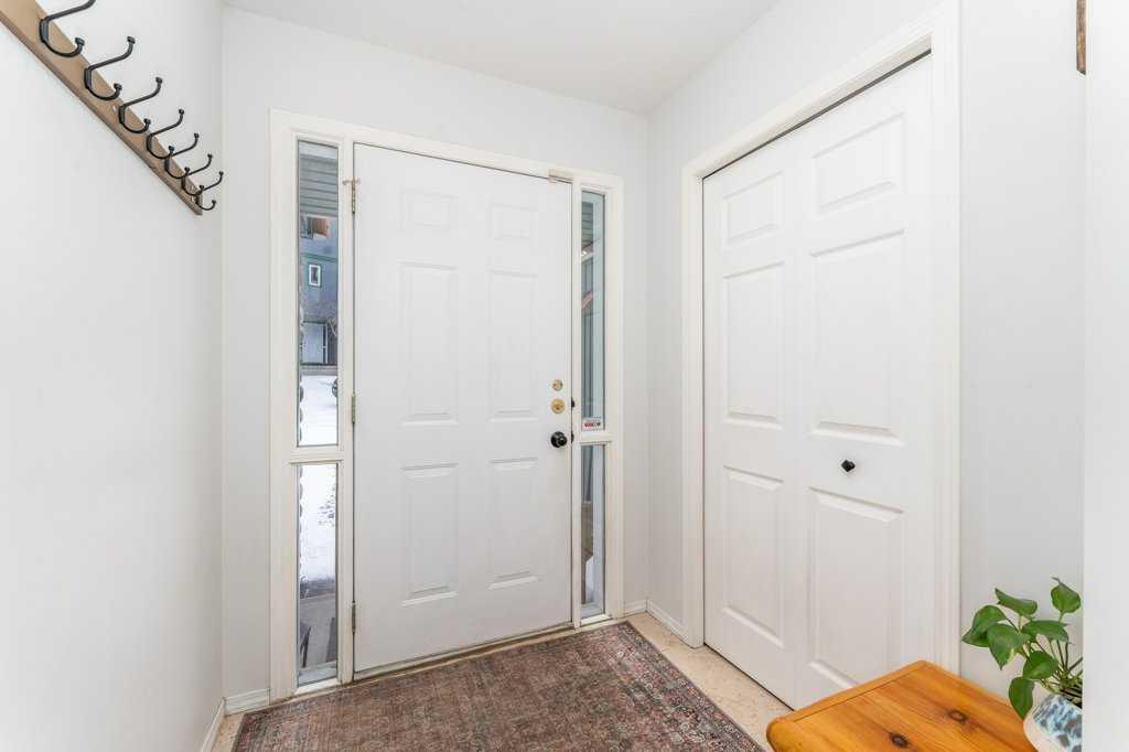 Third View of 19, 1022 Rundleview Drive , Rundleview Ests, Canmore, Alberta, T1W2P2