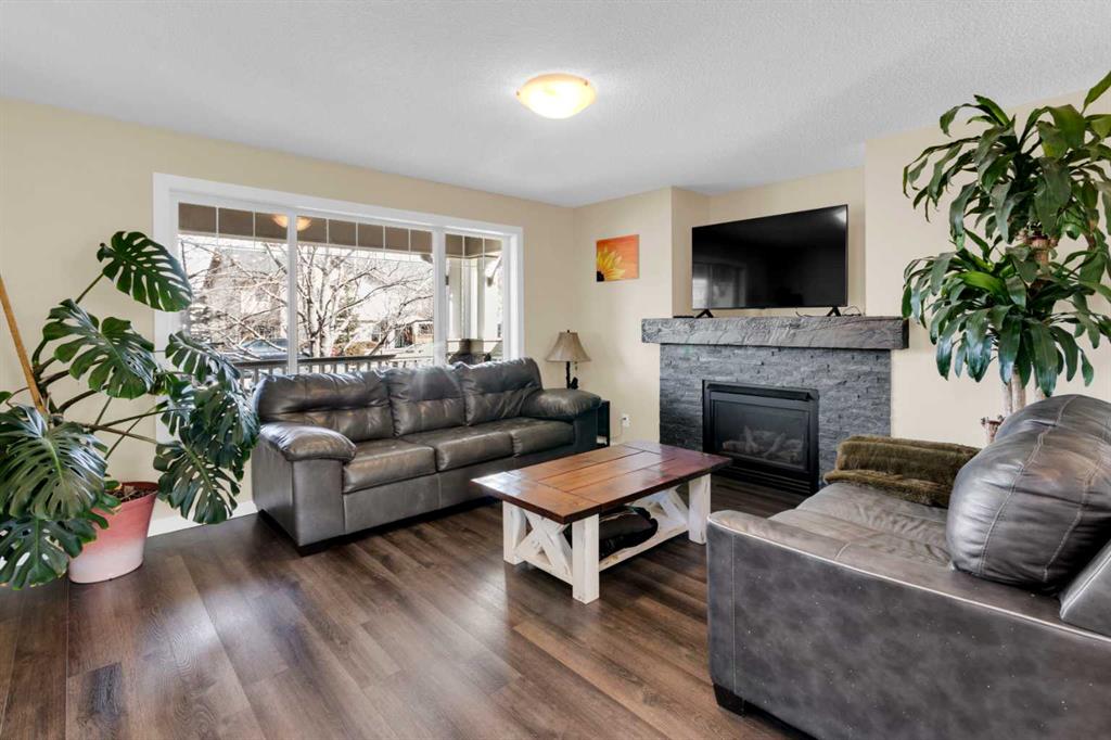 Fourth View of 2399 Sagewood Gate SW, Sagewood, Airdrie, Alberta, T4B 3M7