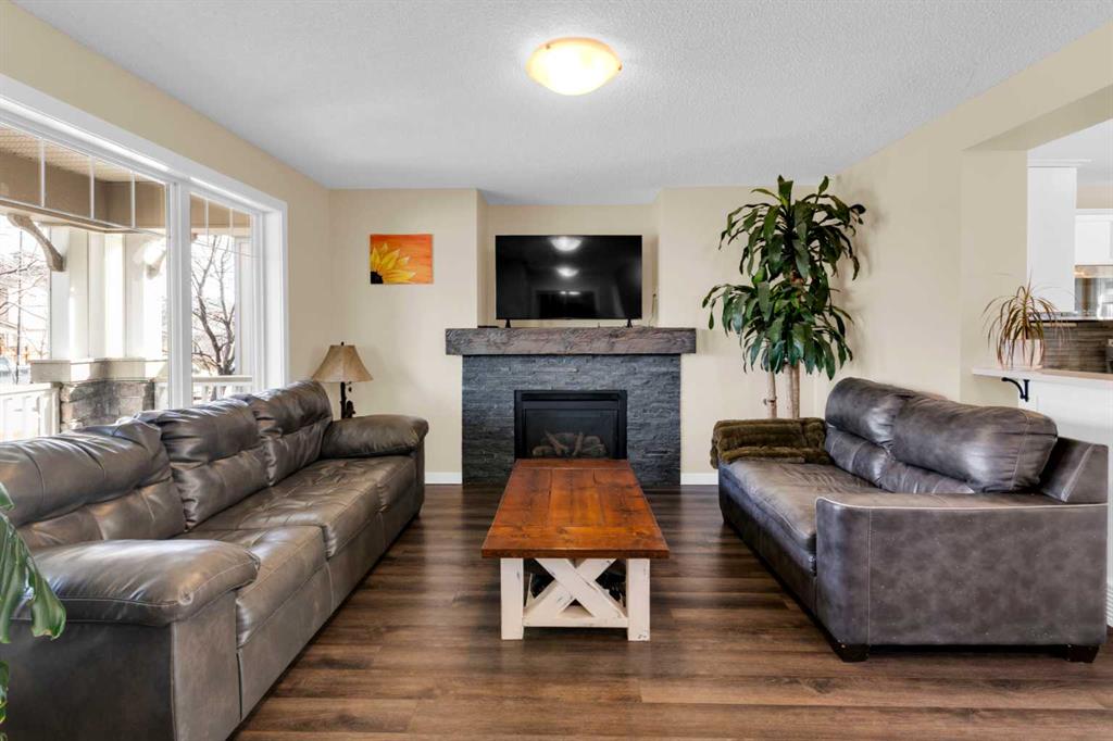 Fifth View of 2399 Sagewood Gate SW, Sagewood, Airdrie, Alberta, T4B 3M7