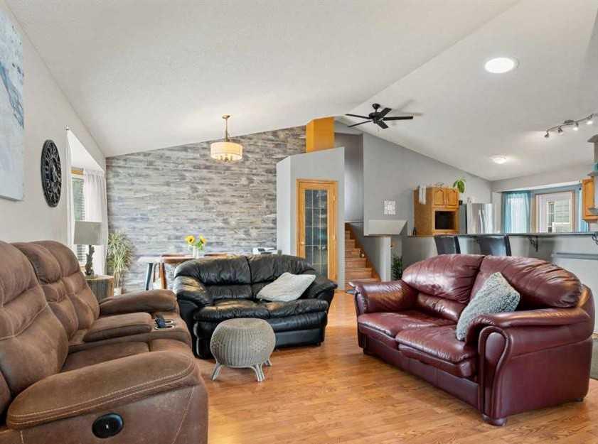 Third View of 109 Downey Place , Downey Ridge, Okotoks, Alberta, T1S 1H3