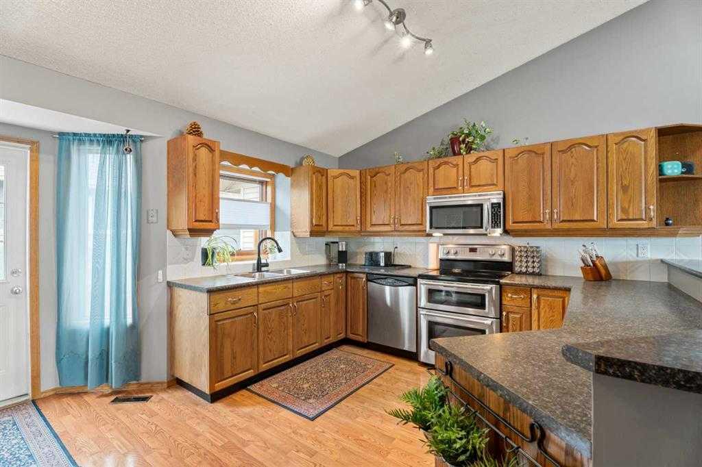 Fourth View of 109 Downey Place , Downey Ridge, Okotoks, Alberta, T1S 1H3