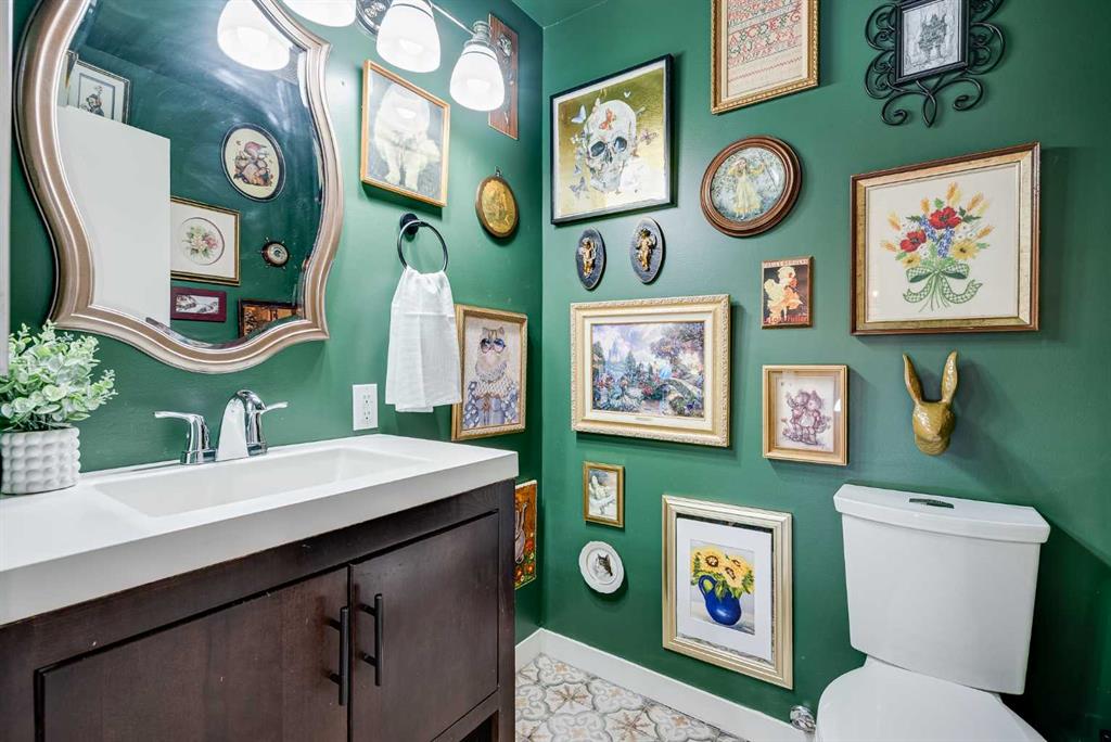 Fifth View of 120 Oaktree Lane SW, Oakridge, Calgary, Alberta, T2V 4V4