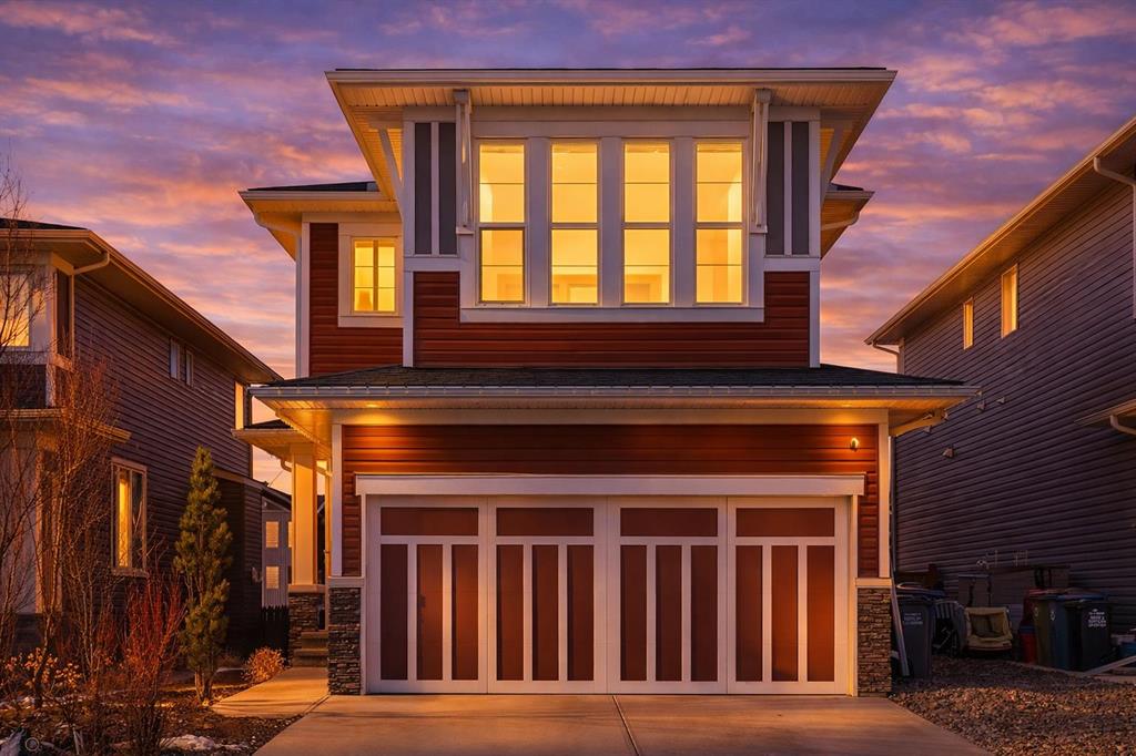 96 Emberside Glen , A2296010, Alberta,