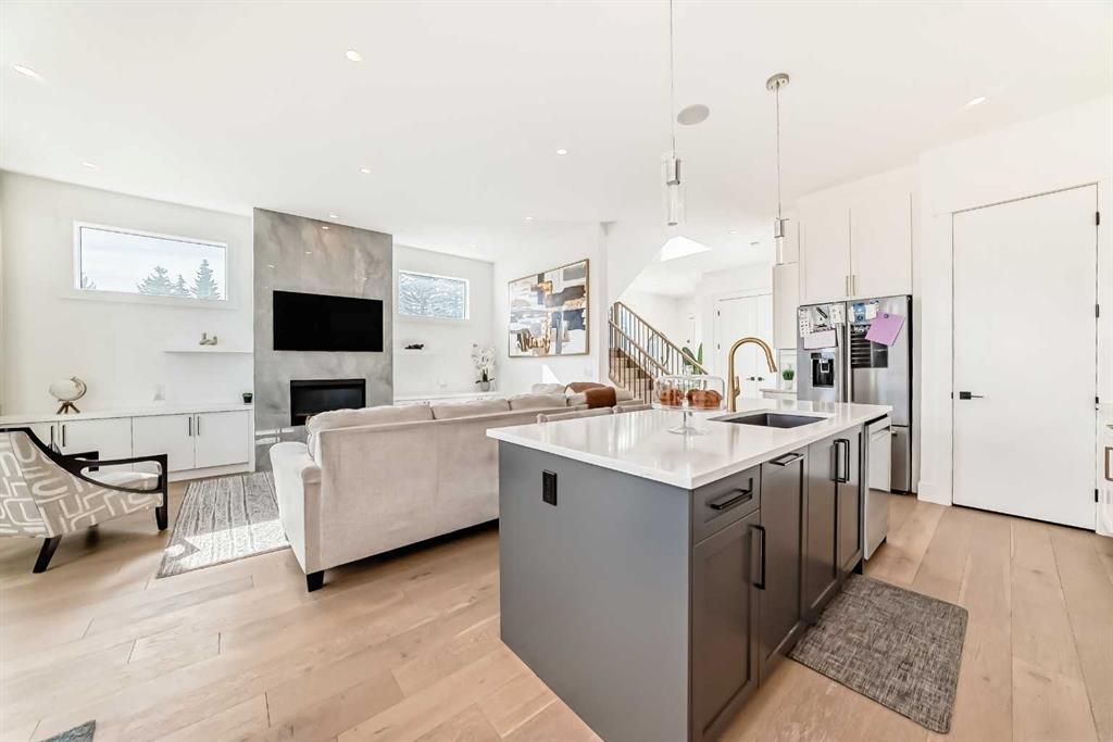 Fifth View of 166 69 Street SW, Strathcona Park, Calgary, Alberta, T3H5C7