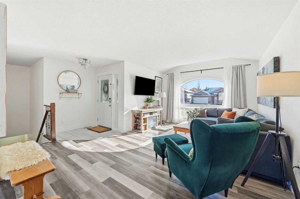 Fifth View of 534 Hillview Gate , Hillview Estates, Strathmore, Alberta, T1P 1Z6