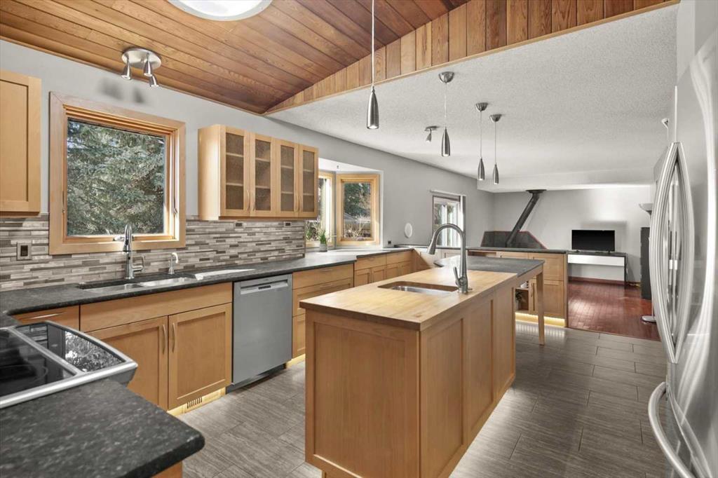 244 Ranchridge Bay NW, A2296107, Alberta,