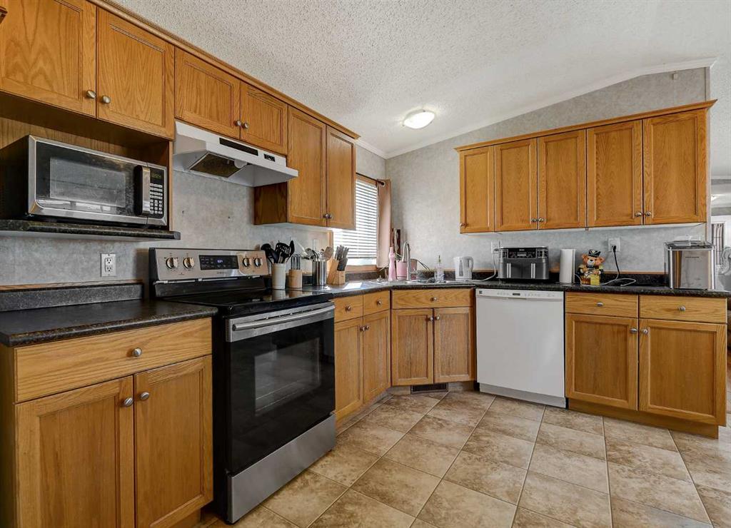 Fourth View of 254, 10615 88 Street , MH - Trumpeter Village, Grande Prairie, Alberta, T8X 1P5