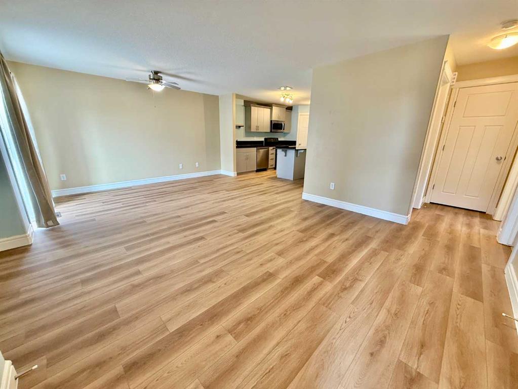 Third View of 2, 899 Mt Sundance Manor W, Sunridge, Lethbridge, Alberta, T1J 1X7