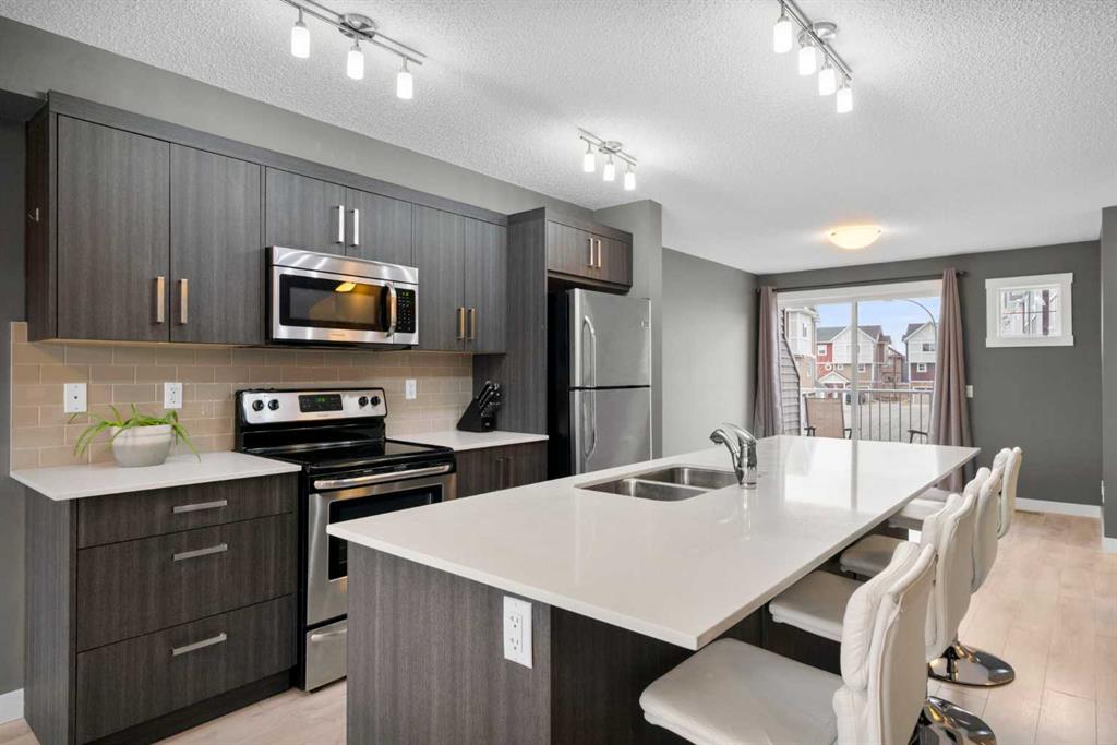 Fifth View of 505, 1225 Kings Heights Way SE, Kings Heights, Airdrie, Alberta, T4A 0T7