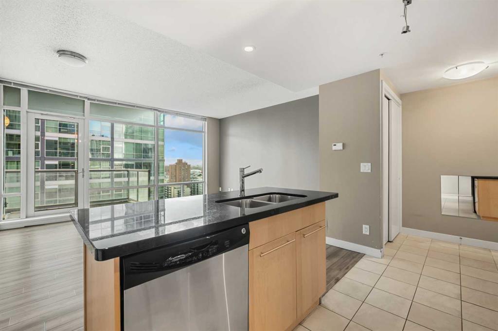 Fifth View of 1407, 215 13 Avenue SW, Beltline, Calgary, Alberta, T2R 0V6