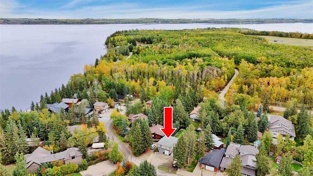 17 Hummingbird Lane , A2296188, Alberta,