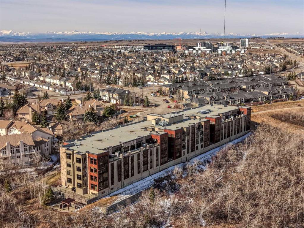 108, 15 Cougar Ridge Landing SW, A2296193, Alberta,