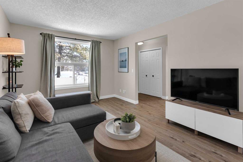 Fifth View of 78, 740 Bracewood Drive SW, Braeside, Calgary, Alberta, T2W 3N3