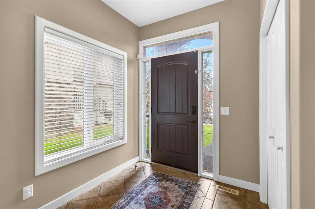 Fifth View of 84 Sherwood Rise NW, Sherwood, Calgary, Alberta, T3R 1P5