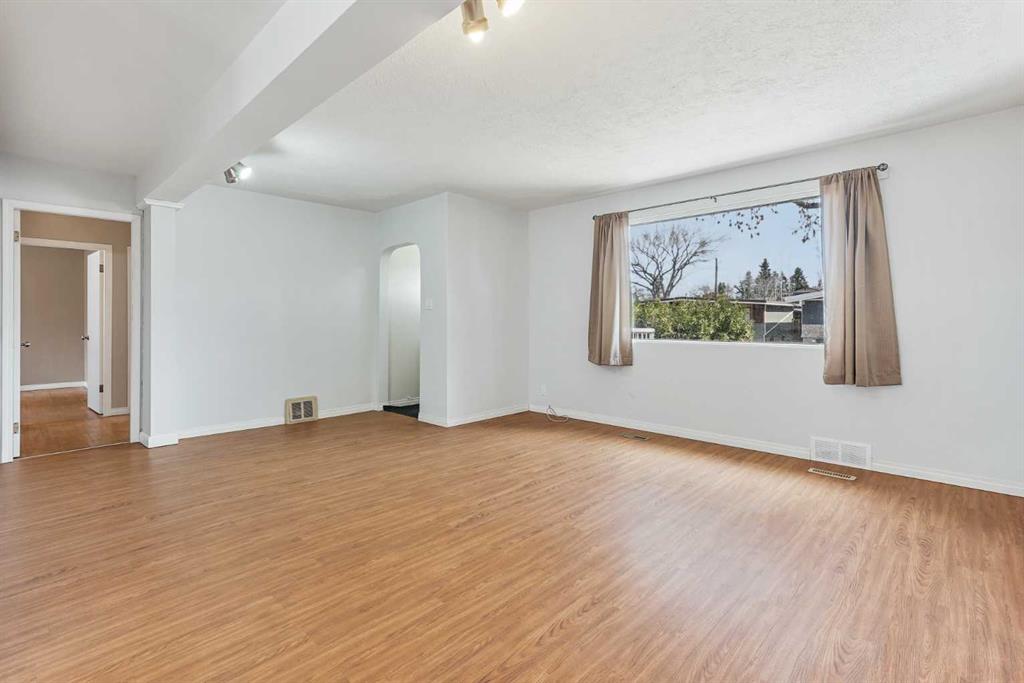 Fifth View of 522 28 Street S, Glendale, Lethbridge, Alberta, T1J 3S9