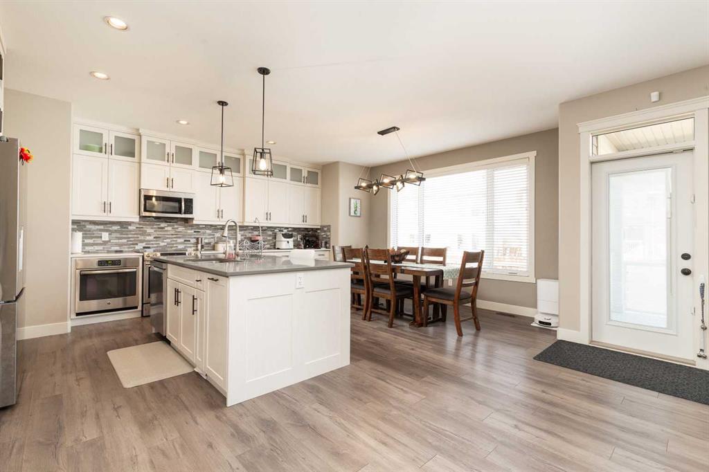 Fifth View of 129 Sixmile Bend S, Southgate, Lethbridge, Alberta, T1K 8E3