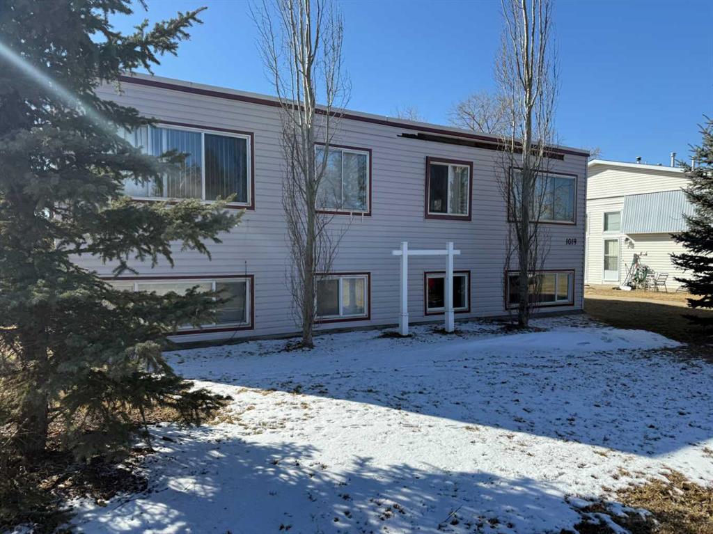 Second View of 1-4, 1019 Cassils Road W, West End, Brooks, Alberta, T1R 0C8